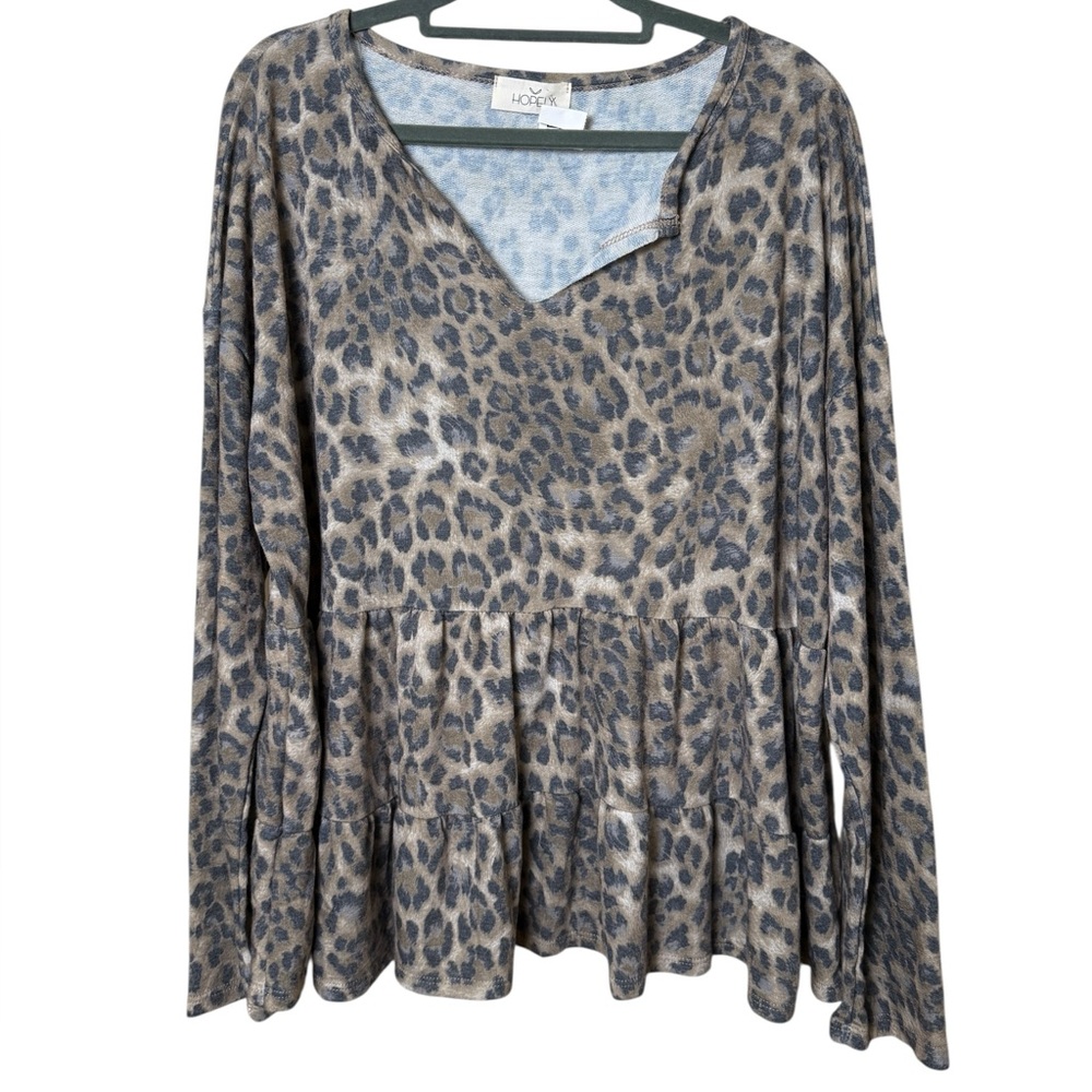 Hopely 1X Leopard Print V-Neck Blouse